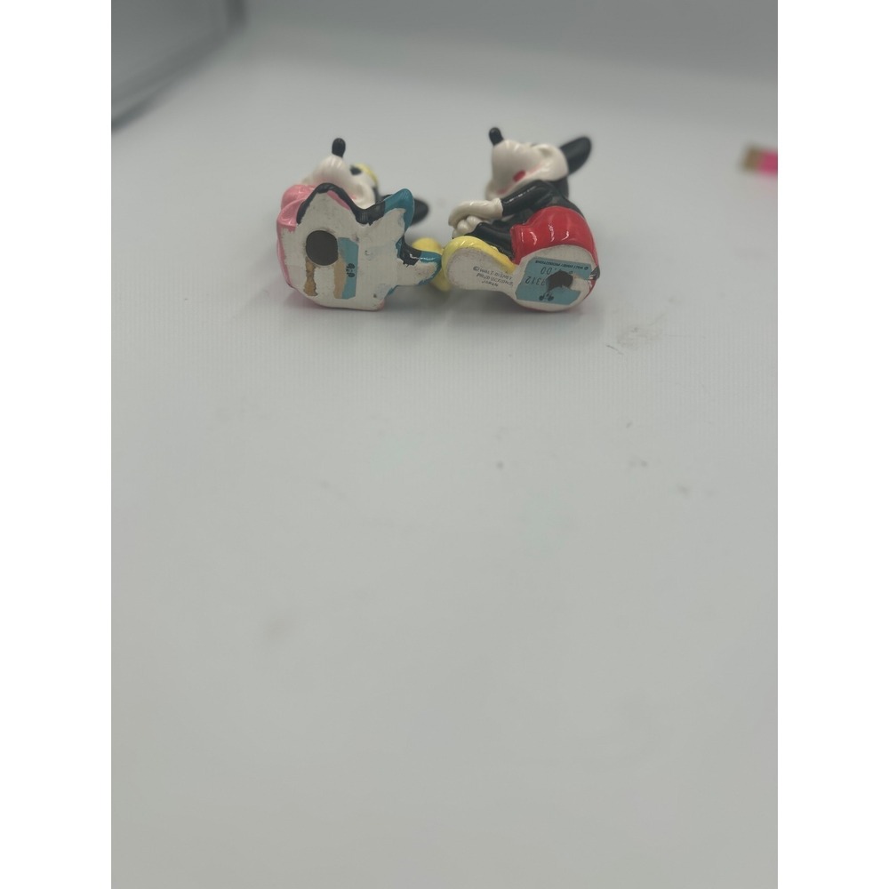 Vintage Walt Disney Productions Mickey and Minnie Mouse Ceramic Figurines Japan - Picture 2 of 6